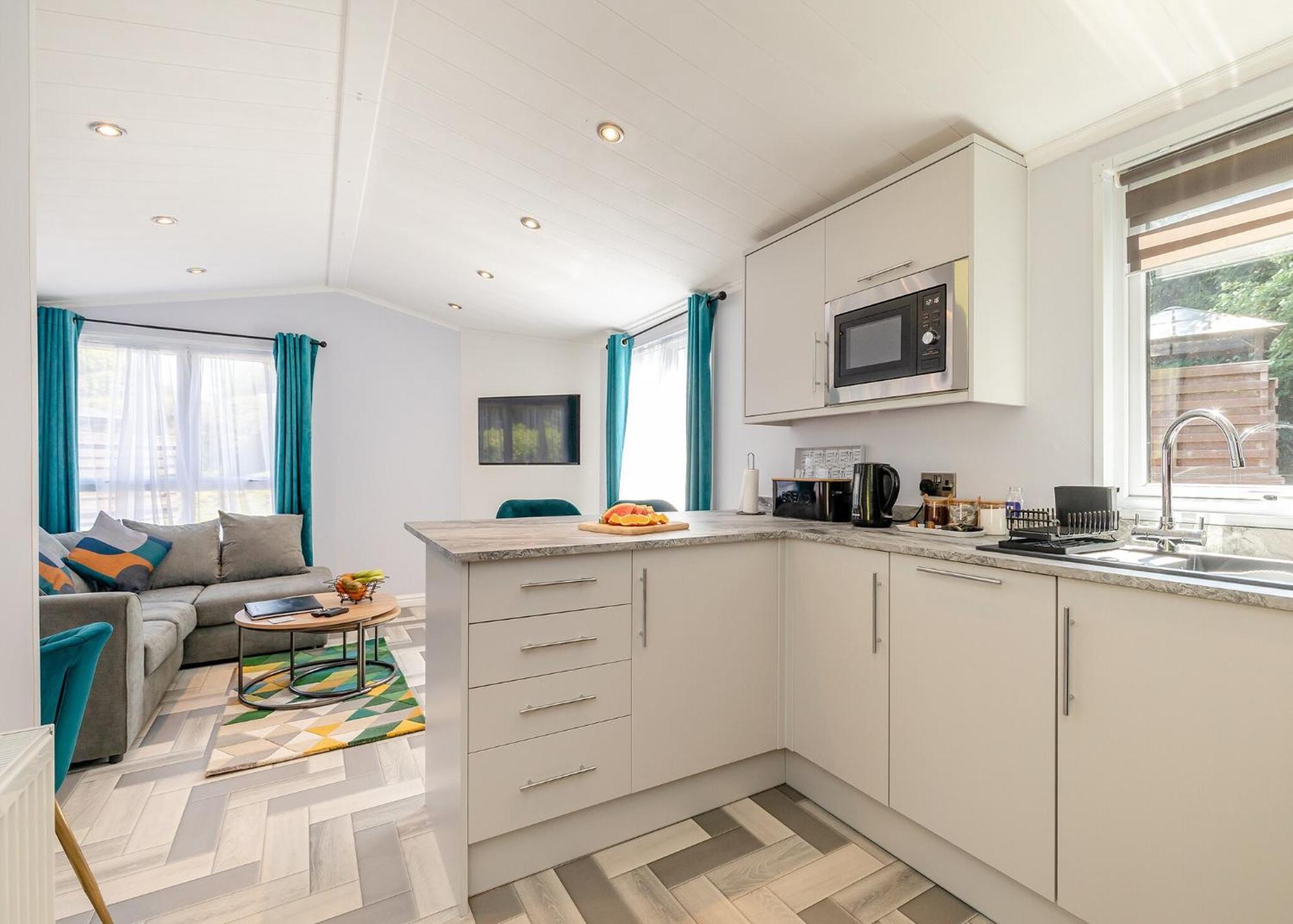Longnor Wood Holiday Park Экстерьер фото