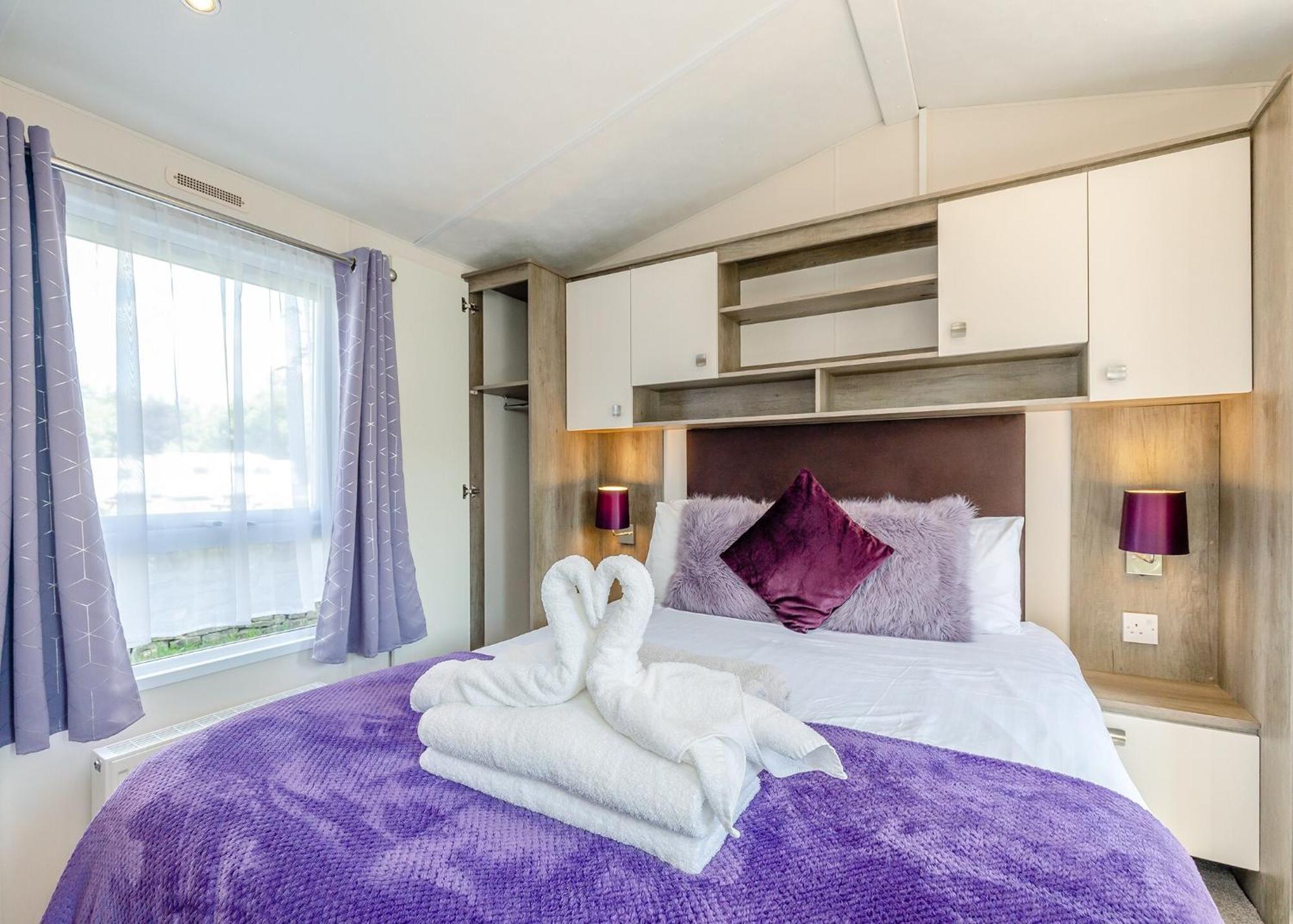 Longnor Wood Holiday Park Экстерьер фото